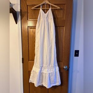 Old Navy White Linen Lacey Dress